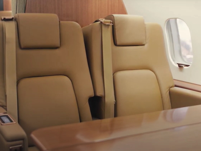 Bombardier CRJ 200 - Full interior refurb - Install new VIP galley, galley annex, fwd wardorbe, fwd lav, interior smoothline shell kit, drinkrails and lower sidewalls.jpg